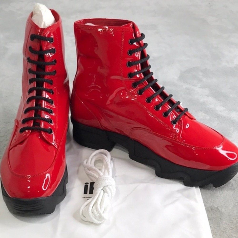 iRi NWB‎ Unisex SZ 43 EU Red Patent Leather Lace-Up Combat Boots